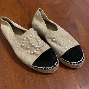 Chanel Beige and Black Espadrilles *Like new* (no box)
